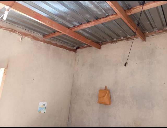 2 BEDROOM HOUSE FOR SALE IN PALM RIDGE